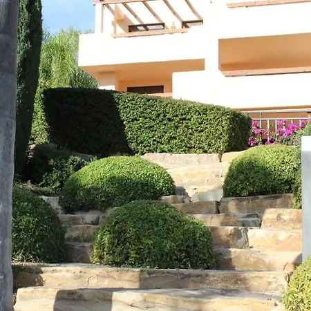Atico Con Vista Al Mar Y Cerca Campos De Golf شقة إِستيبونا