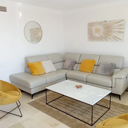 Atico Con Vista Al Mar Y Cerca Campos De Golf Appartamento Estepona